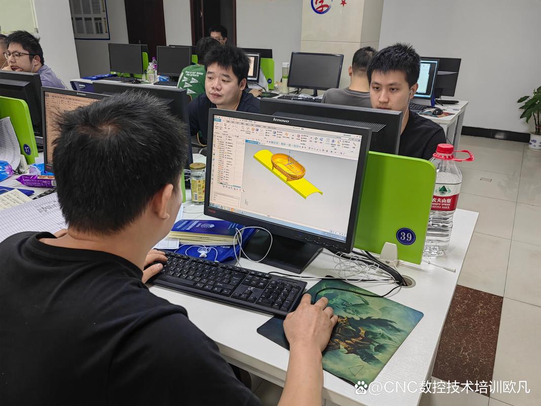 軟件測(cè)試培訓(xùn)機(jī)構(gòu)哪家好，機(jī)械編程培訓(xùn)班