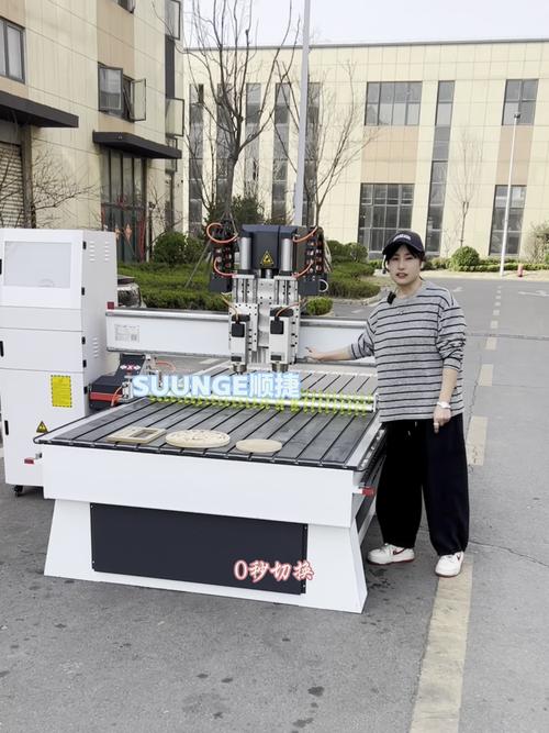 雕刻機(jī)z軸伺服報(bào)警怎么解除，雕刻機(jī)主軸伺服驅(qū)動(dòng)報(bào)警